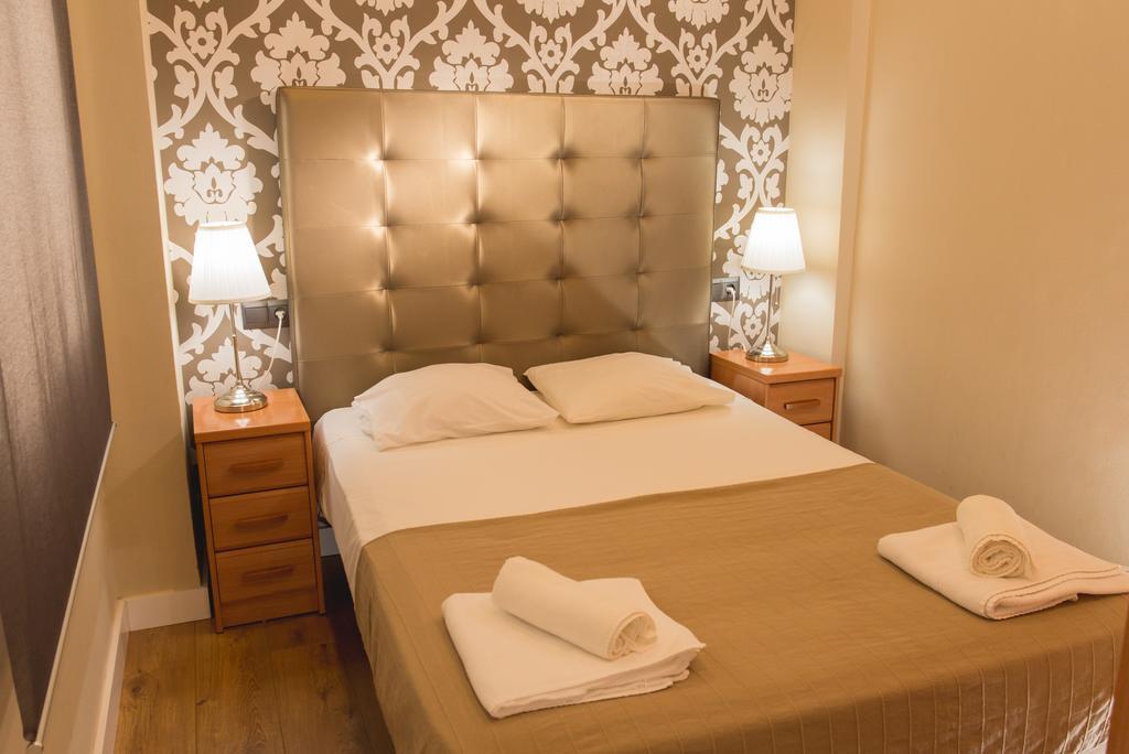 Ab Apartamentos Trinidad Malaga Room photo